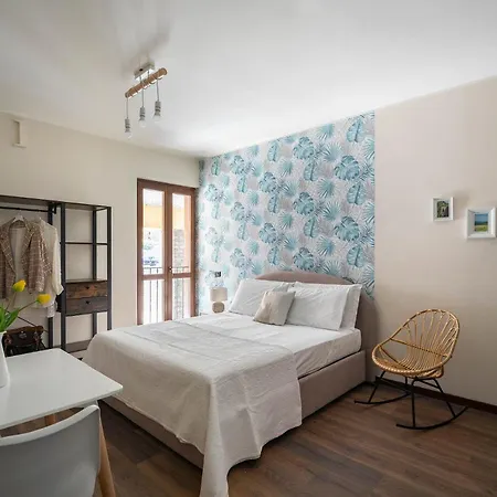 4 * Аккуазериа